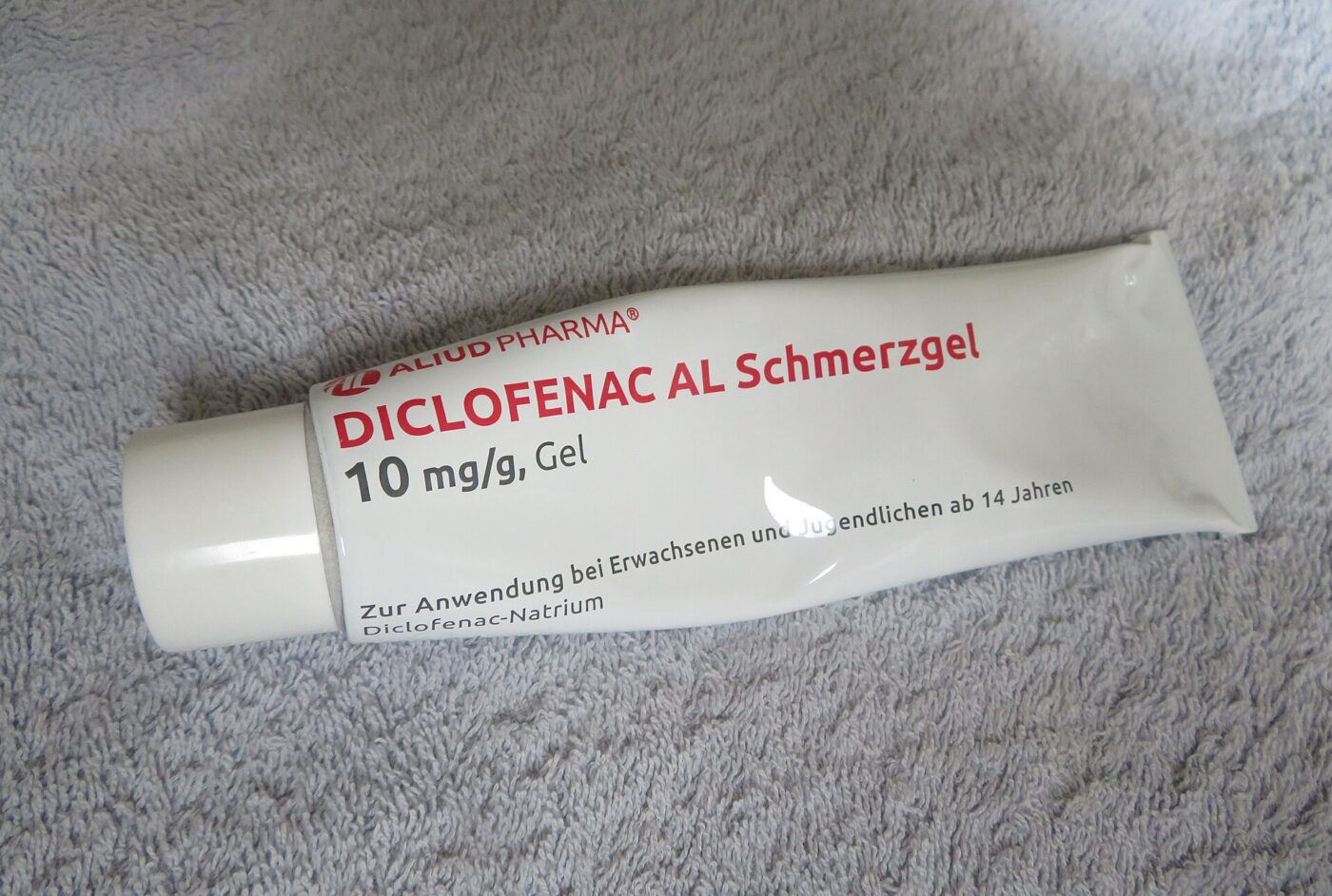 Gel al diclofenac