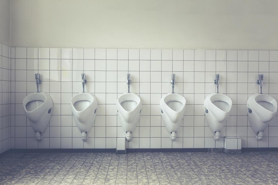Servizi igienici pubblici